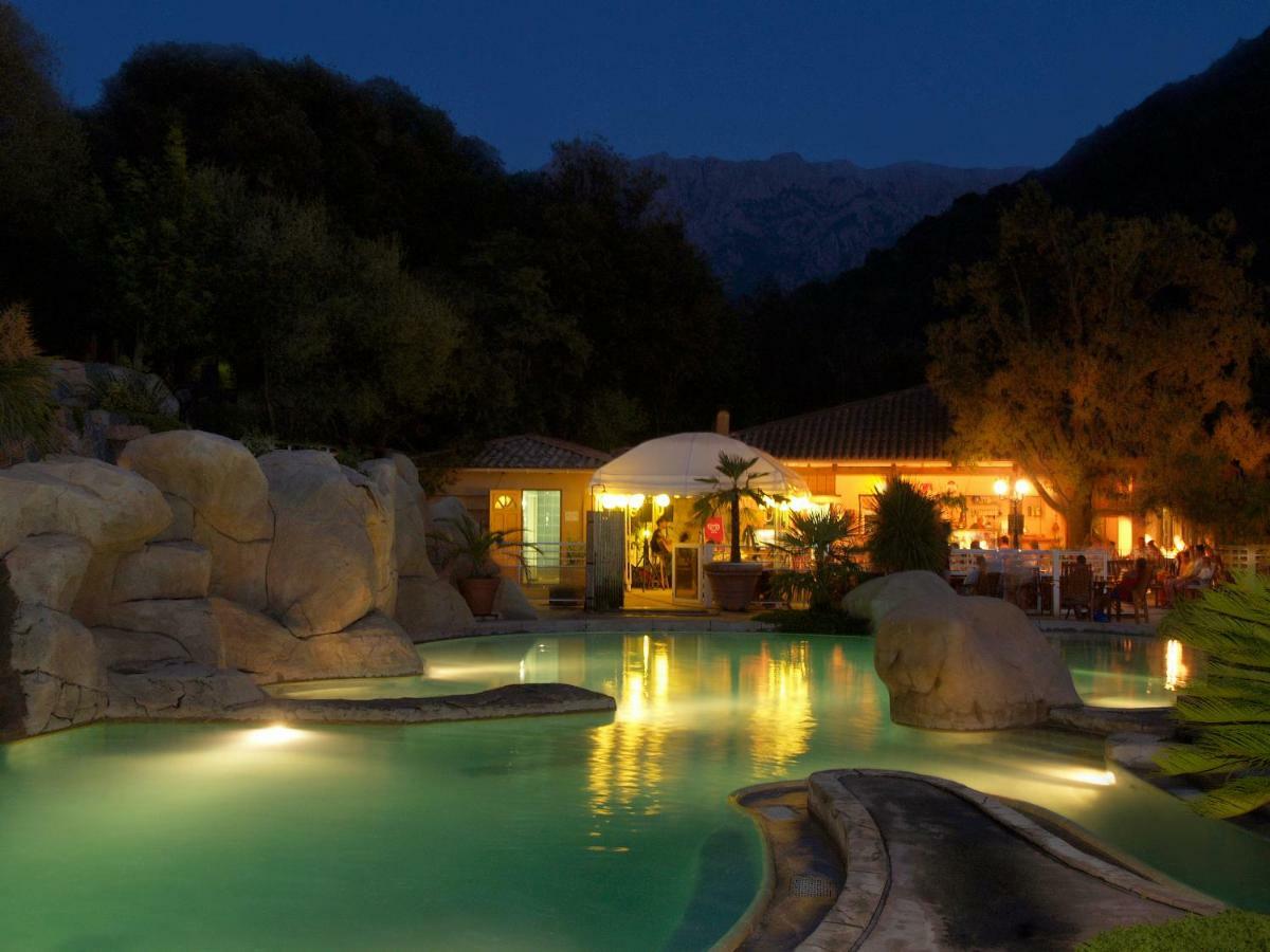 Camping Les Oliviers Porto  Buitenkant foto
